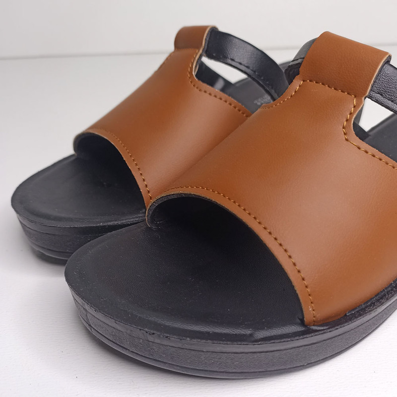 دمپایی زنانه پاپا مدل آنا کد 1629