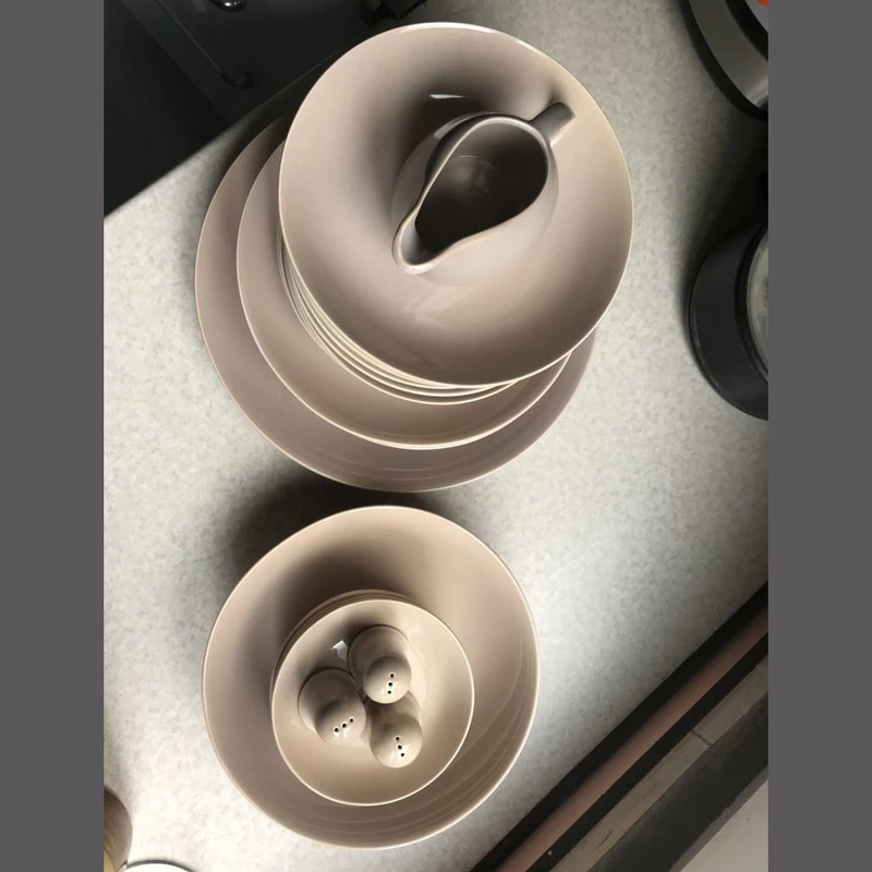 عکس شماره 11 : سرویس غذاخوری 30 پارچه کلارا مدل سرامیکی