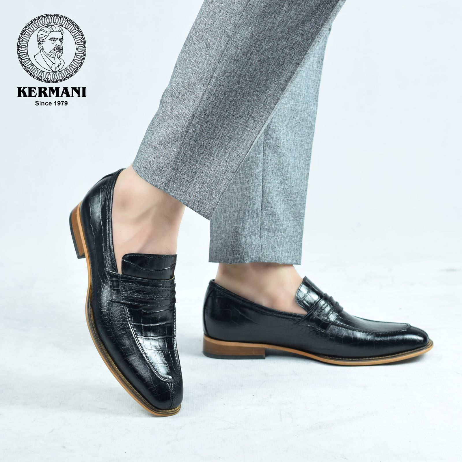 کفش مردانه کرمانی مدل چرم دستدوز طبیعی کروکو کد 1064 رنگ مشکی -  - 2