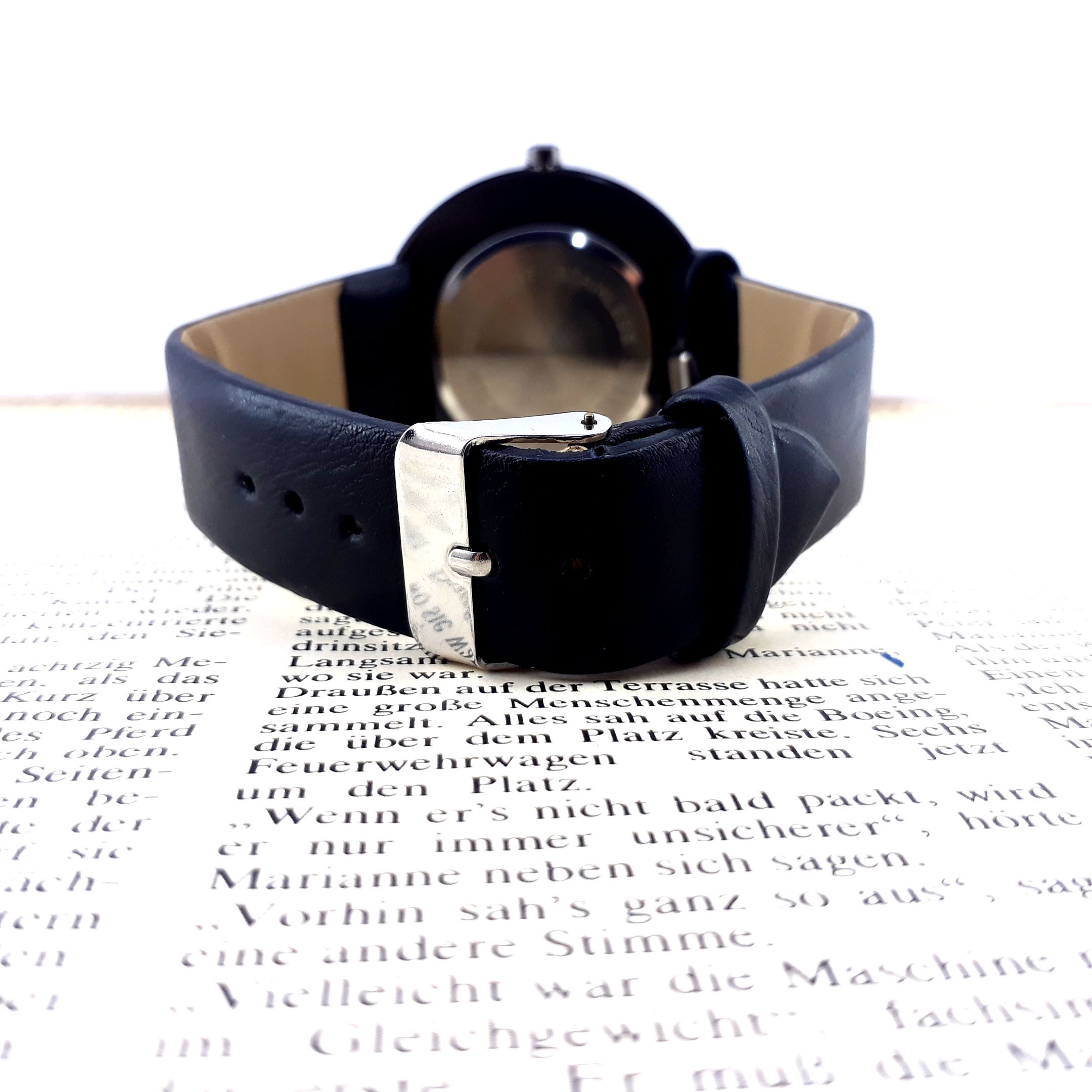 ساعت مچی عقربه ای کد 1500