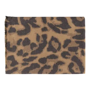 شال زنانه سرژه مدل 240115 پلنگی