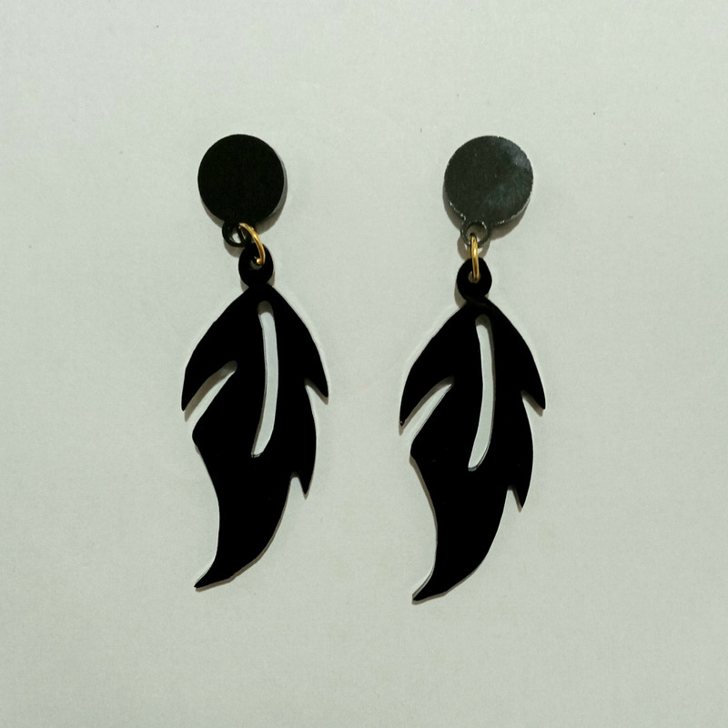 نیم ست زنانه مدل برگ کد N.BRG.N