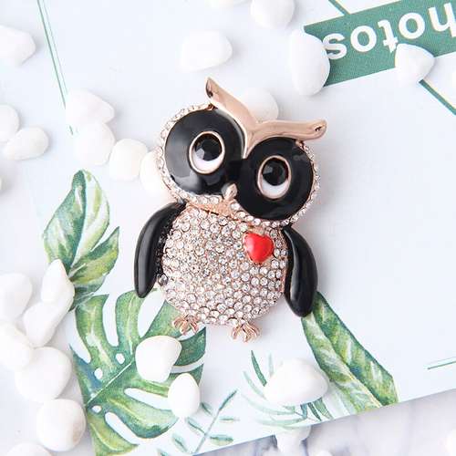 گل سینه زنانه طرح جغد کد rst061