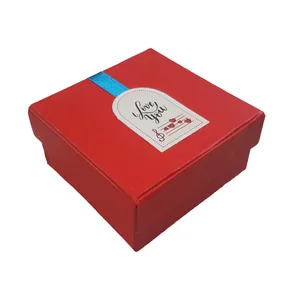 جعبه هدیه مدل لاو کد DH56