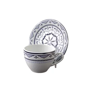 سرویس 17 پارچه چایخوری 6 نفره چینی مقصود مدل یارین