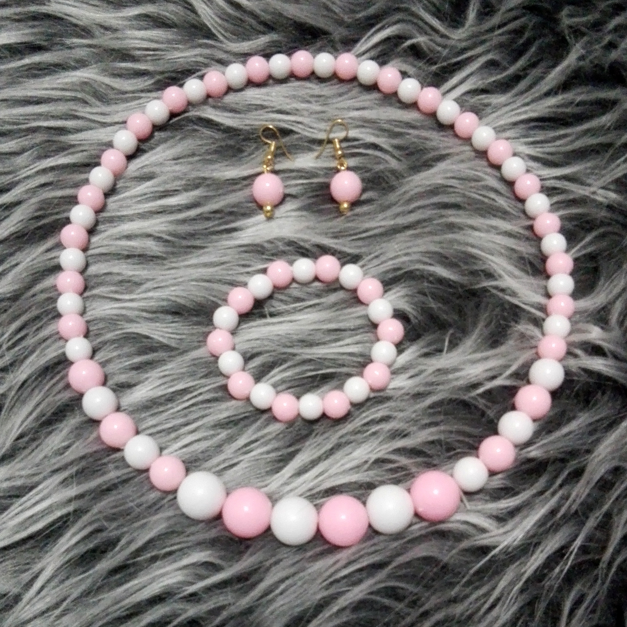 نیم ست دخترانه مدل مروارید کشی آبنباتی کد 201 نیم ست دخترانه مدل مروارید کشی آبنباتی کد 201