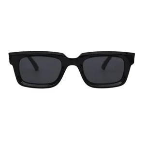 عینک آفتابی ویفرر (Wayfarer) پلیس مدل SPL U3606