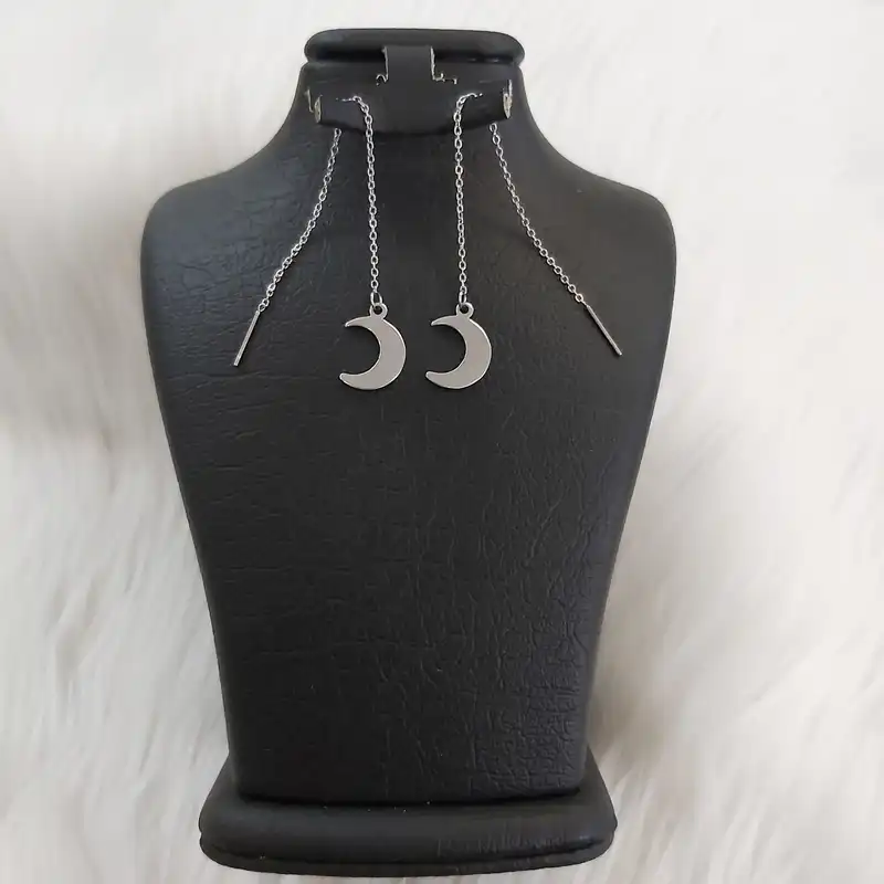 گوشواره زنانه مدل بخیه طرح ماه کد moo114