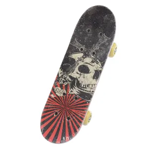  اسکیت بورد مدل Skull
