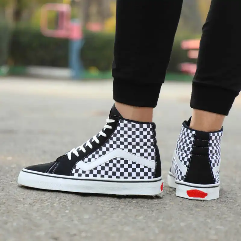 کفش راحتی مدل ساقدار off the wall