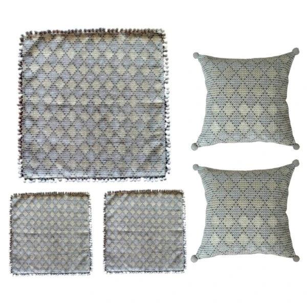 رومیزی کد 203 به همراه کاور کوسن مجموعه 5 عددی