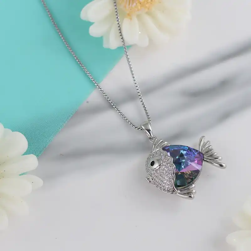 گردنبند زنانه مدل ماهی اقیانوس کد BB428