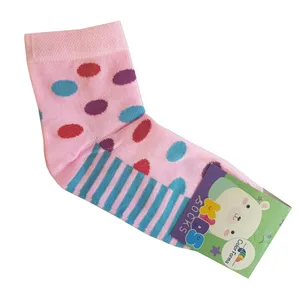 جوراب دخترانه کالر فورمز مدل توپی کد SU03