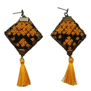 گوشواره سوزن دوزی مدل بلوچ کد B17