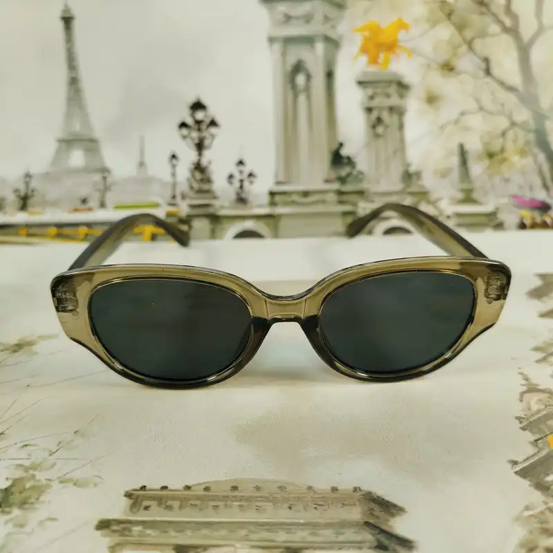 عینک آفتابی بچگانه مدل CH10 کد Z