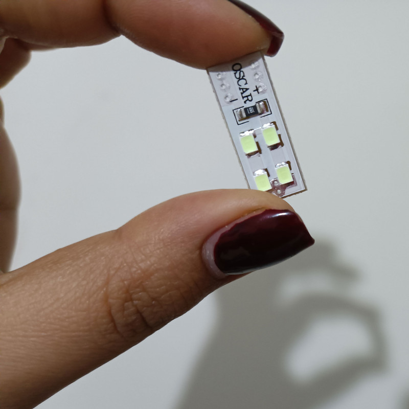 لامپ ال ای دی خودرو اسکار کد T201 بسته 2 عددی