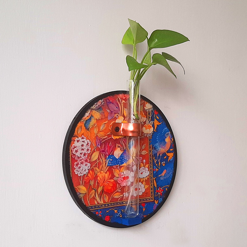 گلدان دیواری طرح مینیاتوری به همراه شیشه مجموعه 4 عددی