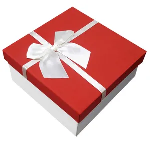 جعبه هدیه طرح پاپیون مدل مربع کد SS14