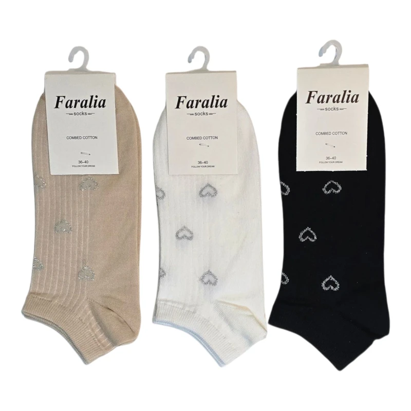 جوراب زنانه مدل  قلب دار بسته 3 عددی