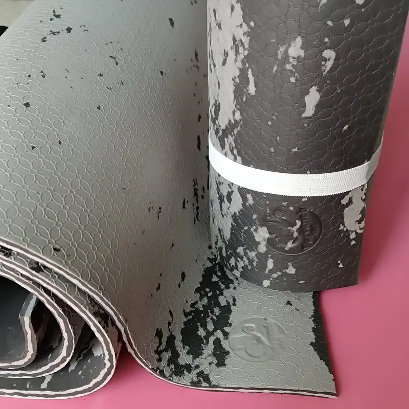 زیر انداز یوگا مدل پروانه مت طرح ابر و بادی ضخامت 8 میلی متر