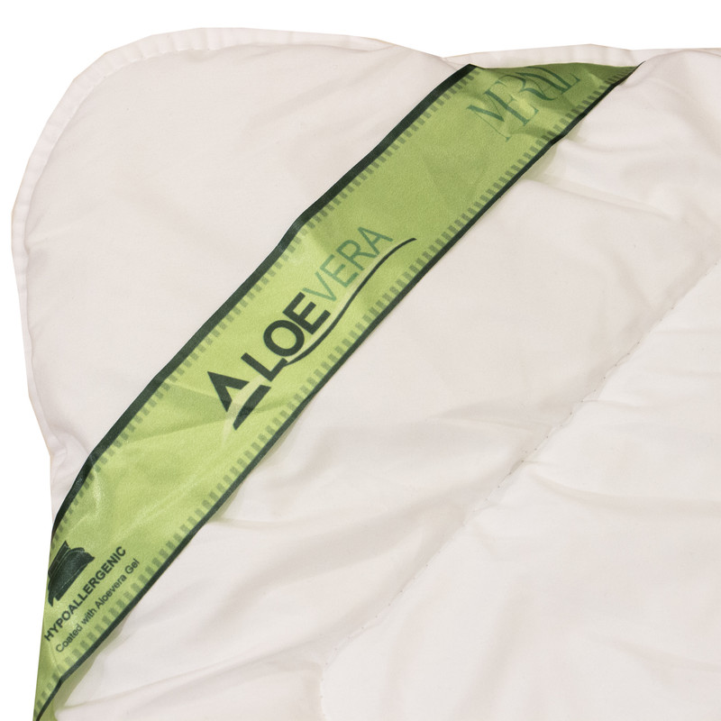 لحاف آلوئه ورا مدل  لایت دو نفره سایز 235x215 سانتی متر