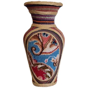 گلدان تزئینی مدل سفال طرح گلیم فرش کد COOSOF7