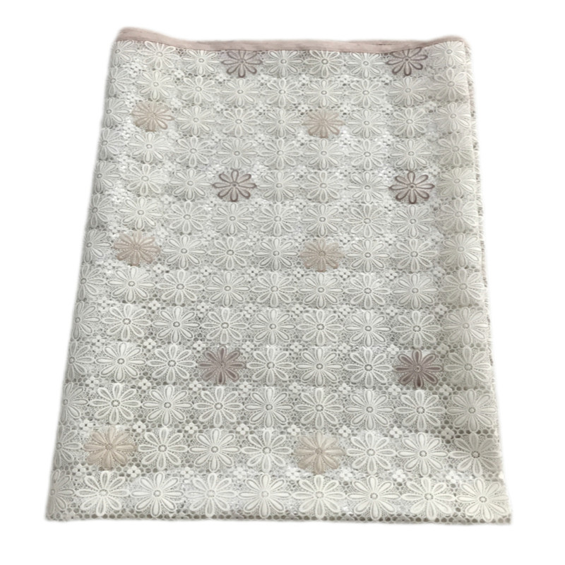 سفره 6 نفره مدل رویال طرح گیپور 140x100 سانتی متر کد 016