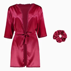 رب دو شامبر زنانه مدل ساتن RB704 به همراه کش مو