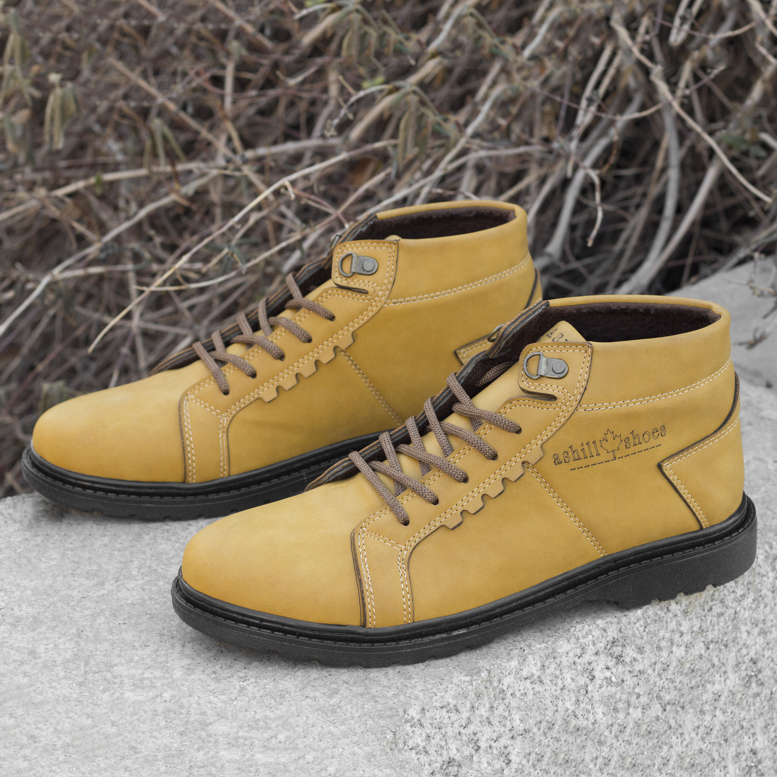 نیم بوت مردانه مدل شیک گام کد arya رنگ عسلی روشن