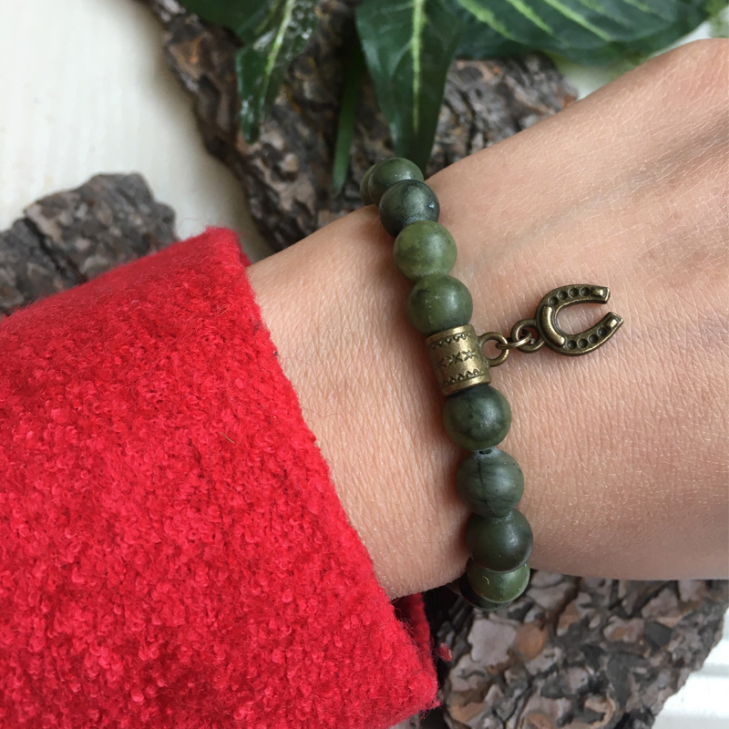 دستبند مدل نعل