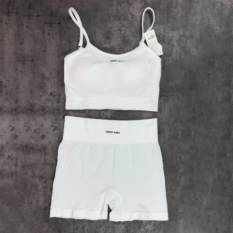 ست نیمتنه و شلوارک ورزشی زنانه مدل  WS120-105