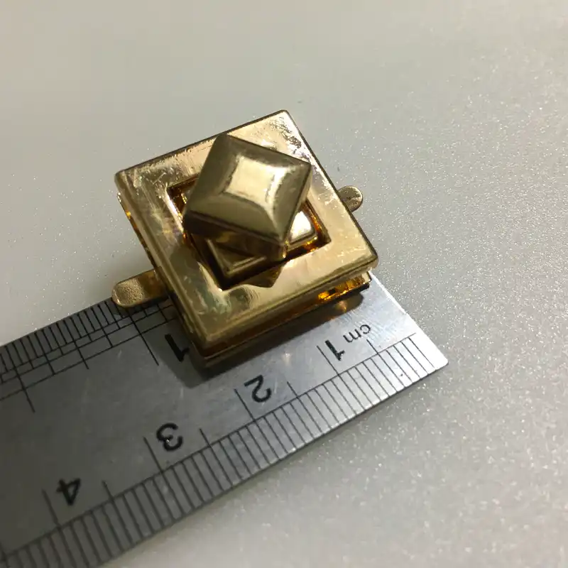 قفل پیچی کیف مدل Lock-Square-Gd