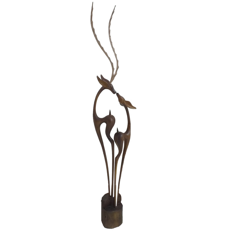 مجسمه چوبی طرح غزال عاشق