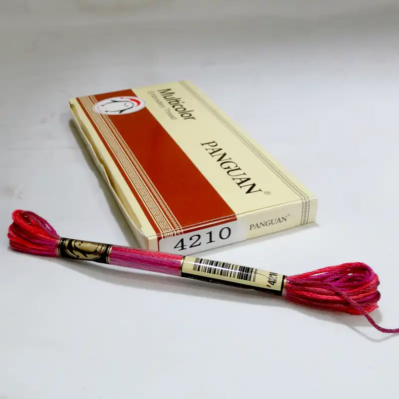 نخ گلدوزی پنگوئن مدل مولتی کالر 4210 بسته 2 عددی