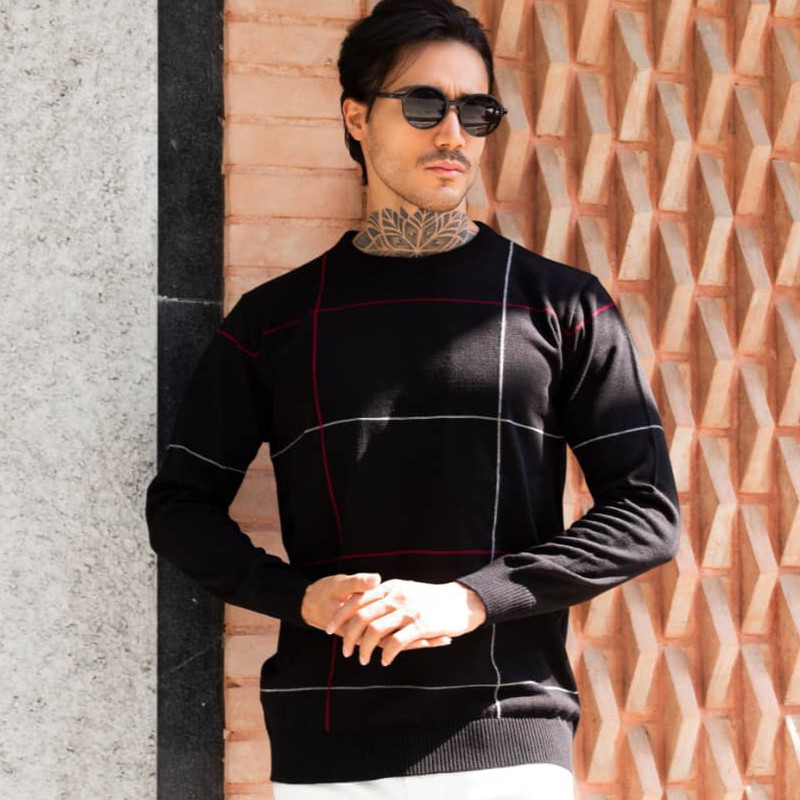 پلیور مردانه مدل یقه گرد خط دار رنگ مشکی