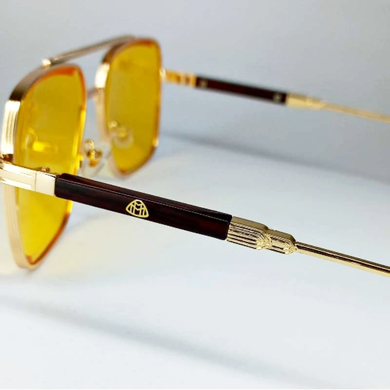 عکس شماره 4 : عینک شب میباخ مدل jbg