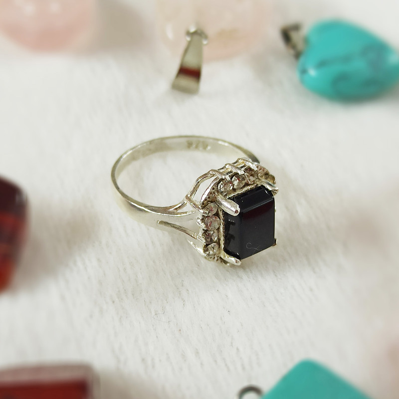 انگشتر نقره زنانه سلین کالا مدل عقیق ce-a-aghigh