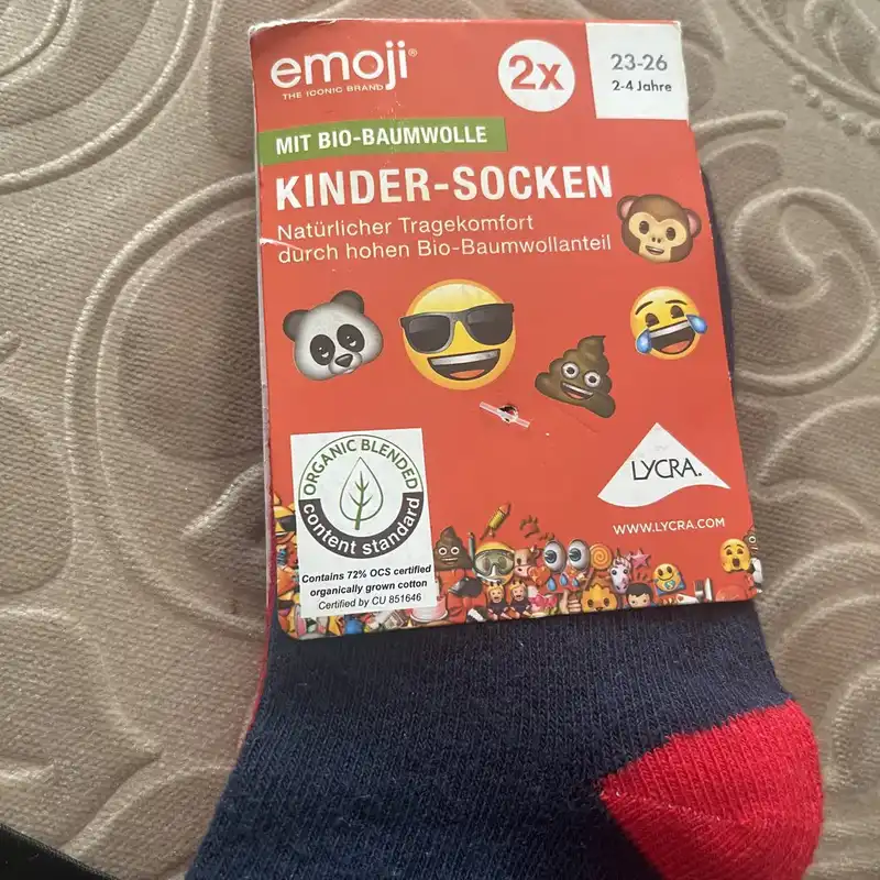 جوراب ساق بلند بچگانه ایموجی مدل by9701