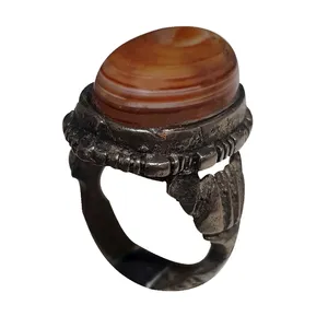 انگشتر نقره مردانه مدل عقیق سه پوست یمنی A3P219220