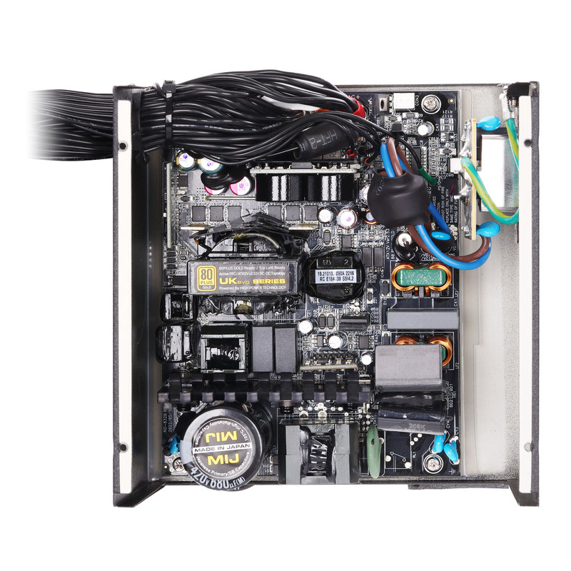 منبع تغذیه کامپیوتر گرین مدل GP800A-UK EVO