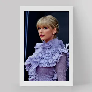 تابلو خندالو مدل تیلور سوئیفت Taylor Swift کد 19047