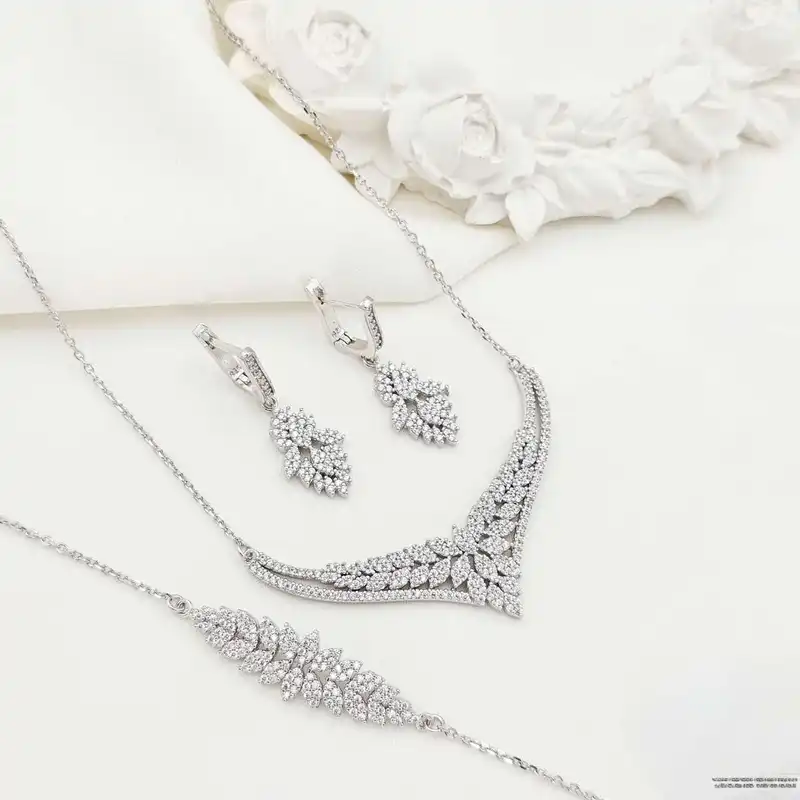 نیم ست نقره زنانه مدل گندم BF82