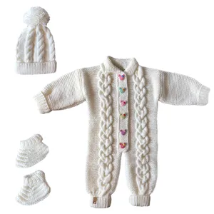 ست 3 تکه لباس بافتنی نوزاد کد 4646