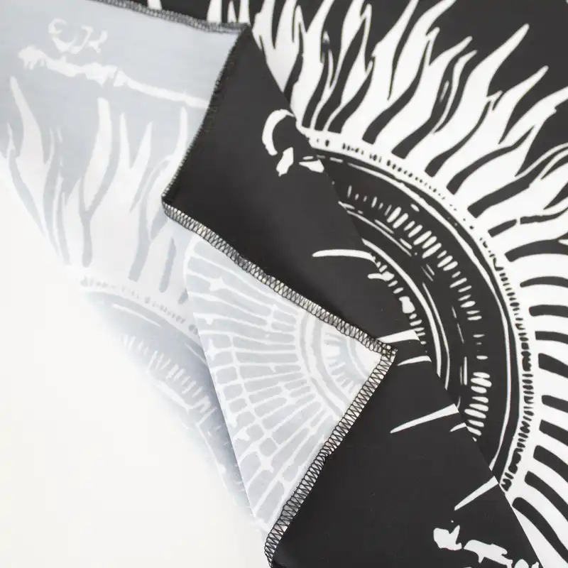 دستمال سر و گردن مدل باندانا کد 073