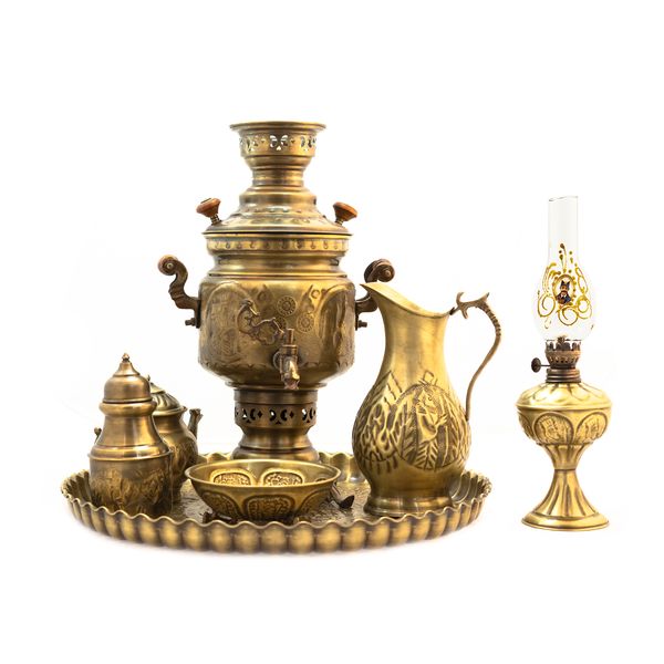 سرویس سماور ذغالی 7 پارچه برنجی مدل قلم کد 3250 سرویس سماور ذغالی 7 پارچه برنجی مدل قلم کد 3250