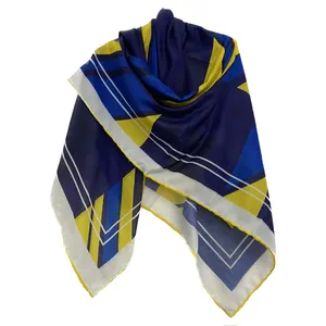 روسری زنانه مدل نخی چهارفصل قواره بزرگ کد 1738