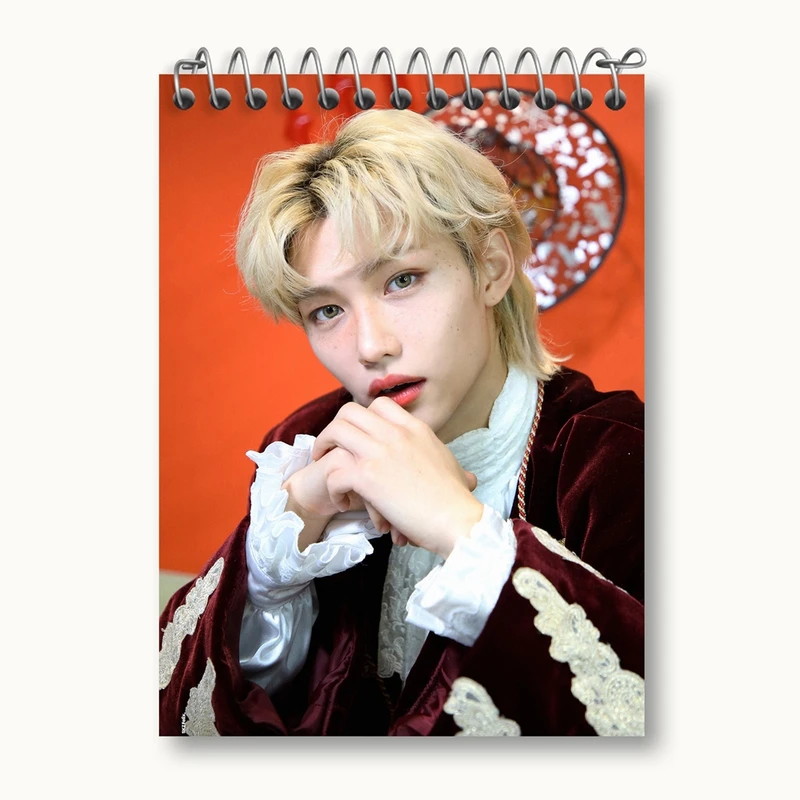 دفتر یادداشت 50 برگ خندالو مدل فلیکس گروه استری کیدز Stray Kids کد 11856