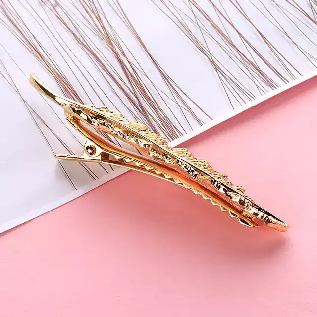 گیره مو زنانه طرح پر کد Mhr-285