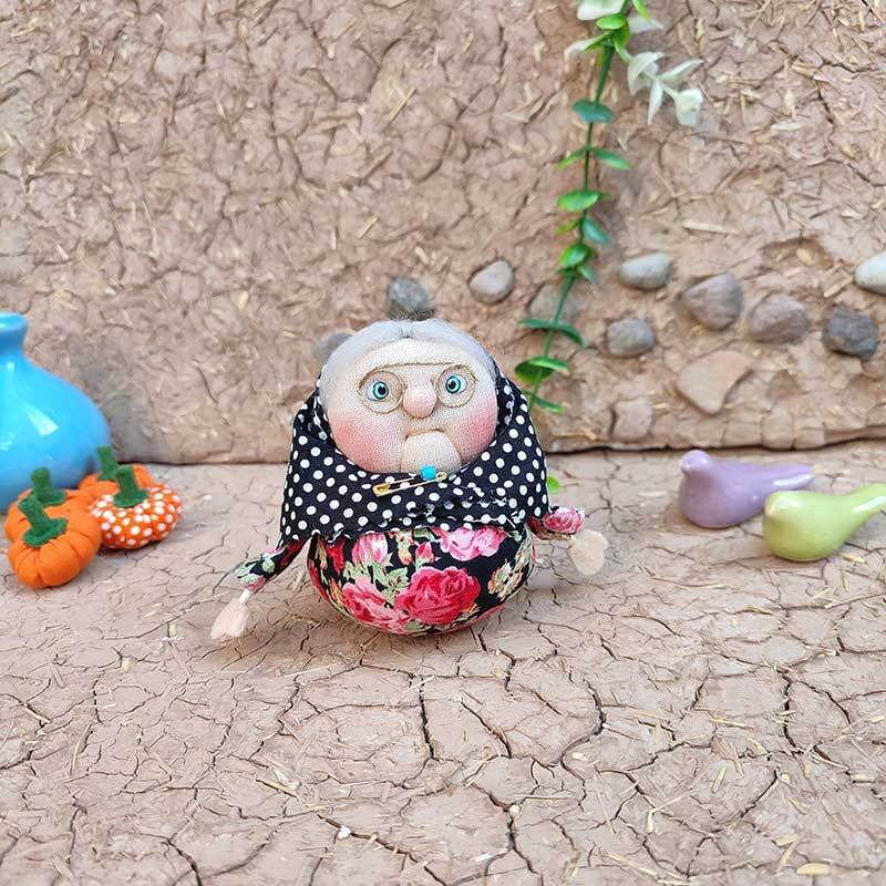 آویز عروسکی مدل مدل ننه نقلی کد 0026