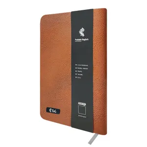 سالنامه سال 1404پدیده نقش مدل جونیور